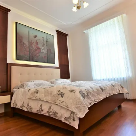 Apartment Kljuce *