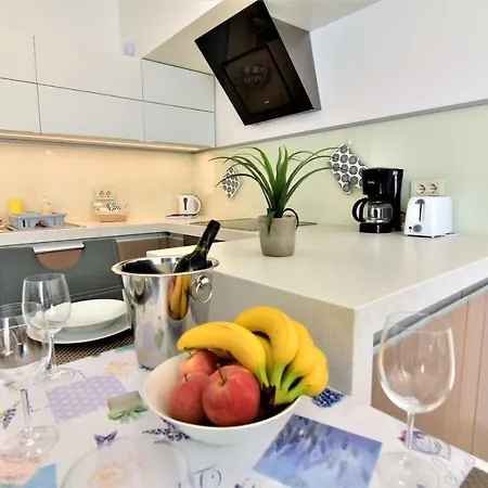 Apartment Kljuce *